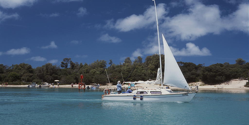 Lakes Entrance Waterfront Cottages With King Beds Bagian luar foto