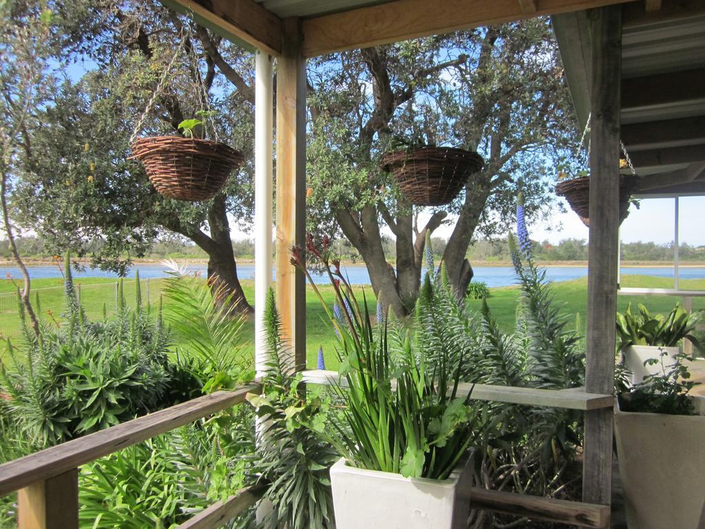 Lakes Entrance Waterfront Cottages With King Beds Bagian luar foto