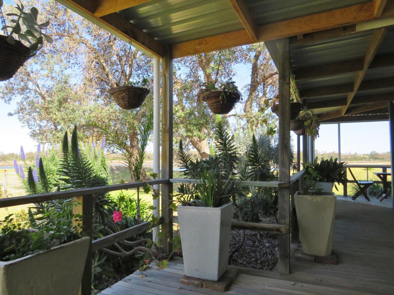 Lakes Entrance Waterfront Cottages With King Beds Bagian luar foto